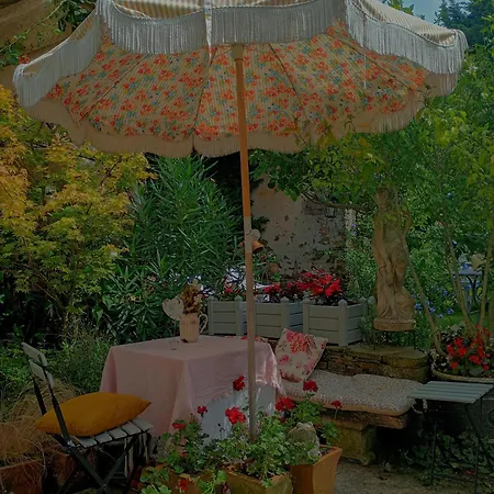 A Cortina De Cantalarrana בית אירוח